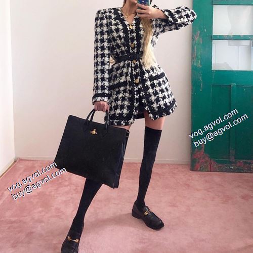 2021秋冬 ヴィヴィアン ウエストウッド VIVIENNE WESTWOOD もっとも高い人気を誇る  ビジネスバッグ ウエストウッド スーパーコピー 激安 ブリーフケース タブレット専用ポケット付