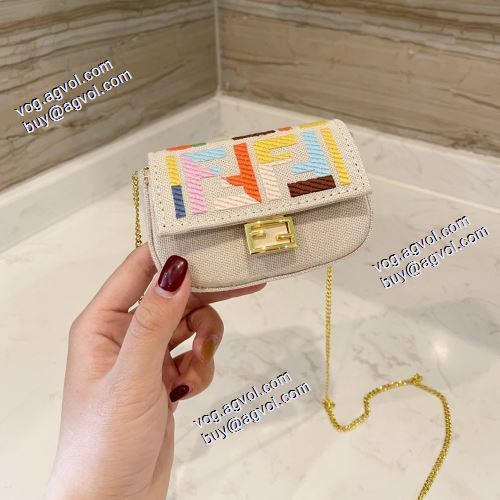 FENDIブランド 偽物 通販 フェンディ FENDI 希少価値大！ 2021春夏 レディース財布