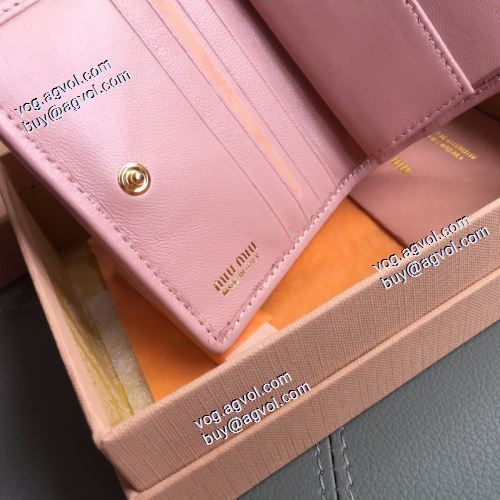 2021春夏 2色可選 ミュウミュウ MIUMIU 人気新品★超特価★ レディース財布 ミュウミュウブランド 偽物 通販