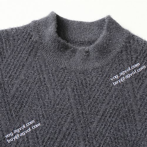 可愛く上品な雰囲気 2021秋冬 アルマーニ ARMANI アルマーニブランド 偽物 通販 ダメージジャケット ハリのある