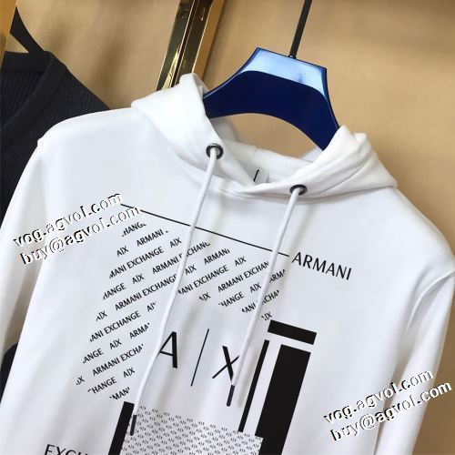 程よい厚み 2021秋冬 パーカー 早くも完売している オリジナルプリント アルマーニ ARMANI アルマーニスーパーコピー 2色可選
