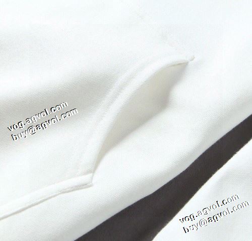 ショートパンツ 確定となる上品 2021秋冬 アルマーニ ARMANI アルマーニブランド 偽物 通販 パーカー オシャレロゴパーカー 厚手の生地 2色可選