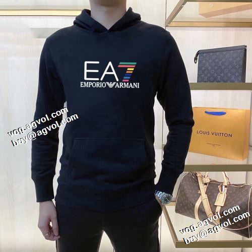 ショートパンツ 確定となる上品 2021秋冬 アルマーニ ARMANI アルマーニブランド 偽物 通販 パーカー オシャレロゴパーカー 厚手の生地 2色可選