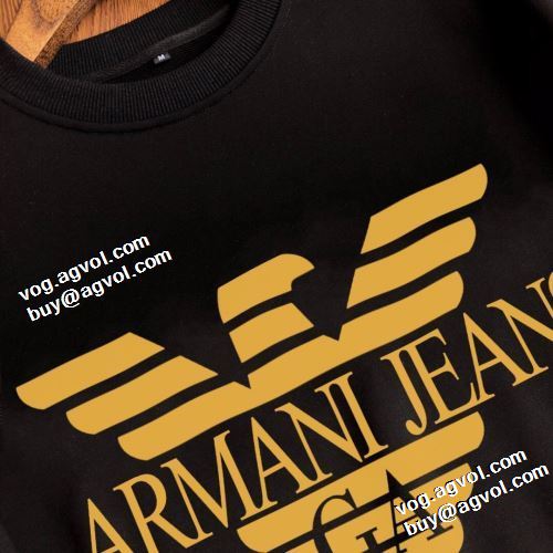 2色可選 もっとも高い人気を誇る 2021秋冬 アルマーニ ARMANI アルマーニブランドコピー プルオーバーパーカー シンプルなデザイン