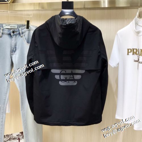 プリント柄 アルマーニブランドコピー 優しい色合い ブルゾン 高級感漂わせる 2021秋冬 アルマーニ ARMANI 2色可選