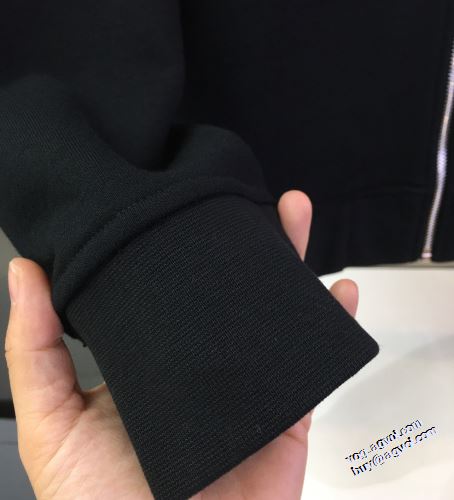 ジャケット 2色可選 アルマーニ ARMANI 2022早春 フード付きコート 売れ筋のいい アルマーニコピーブランド 堪能できるコート ポケット付