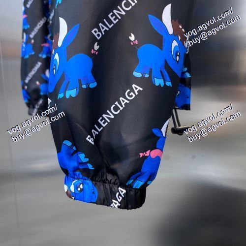  BALENCIAGAブランド コピー    2021春夏   バレンシアガ BALENCIAGA   日焼け止め服 紫外線カット    高級感ある 