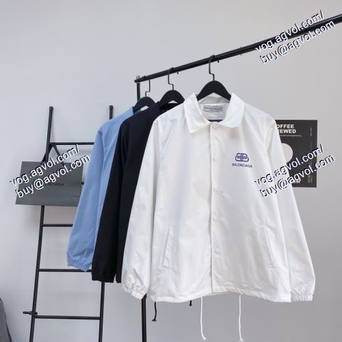  2021春夏   BALENCIAGAコピー   ファション性の高い   バレンシアガ BALENCIAGA   3色可選   堪能できるコート 