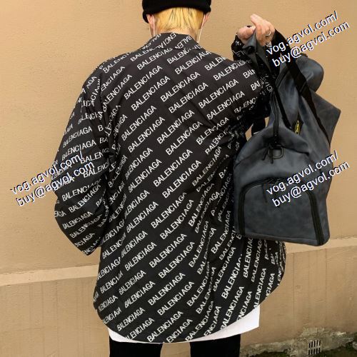  落ち着いた感覚   2021春夏   BALENCIAGAブランド 偽物 通販   男女兼用   バレンシアガ BALENCIAGA  満足できるコート