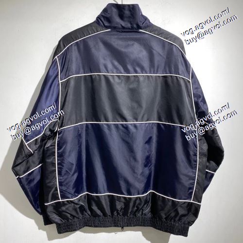  バレンシアガ BALENCIAGA  2021春夏   大人っぼい    堪能できるコート   BALENCIAGAスーパーコピー 激安   