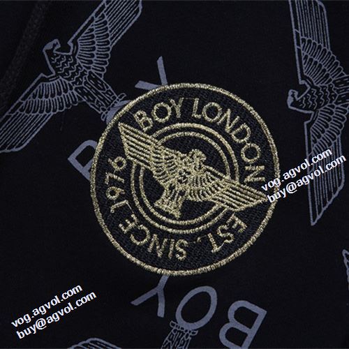 秋の定番 2021秋冬 ボーイロンドン BOY LONDON シックスタイルに活躍 パーカー ボーイロンドンブランド 偽物 通販 ロゴパーカー
