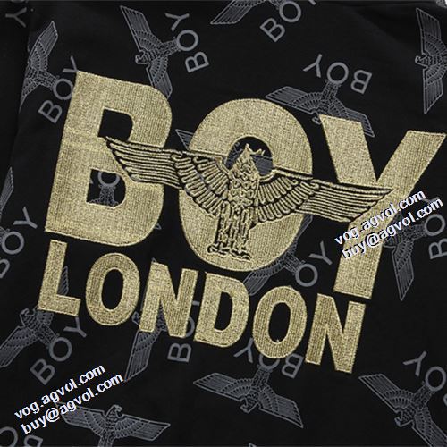 秋の定番 2021秋冬 ボーイロンドン BOY LONDON シックスタイルに活躍 パーカー ボーイロンドンブランド 偽物 通販 ロゴパーカー