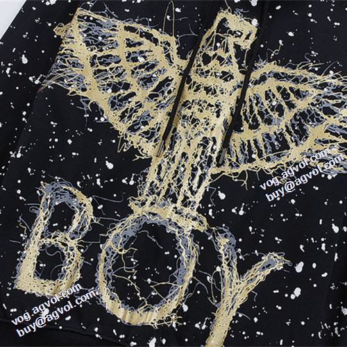 プリントパーカ 2021秋冬 ボーイロンドンブランド コピー 人目を惹くデザイン ボーイロンドン BOY LONDON パーカー 2色可選