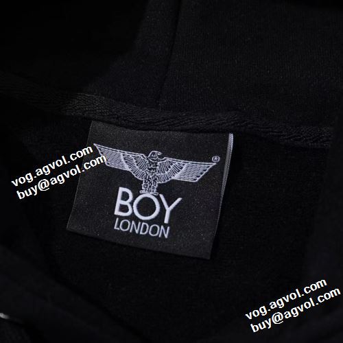 2021秋冬 ボーイロンドン BOY LONDON ボーイロンドンブランド コピー 長く愛用できる パーカー ペアパーカー 厚手の生地