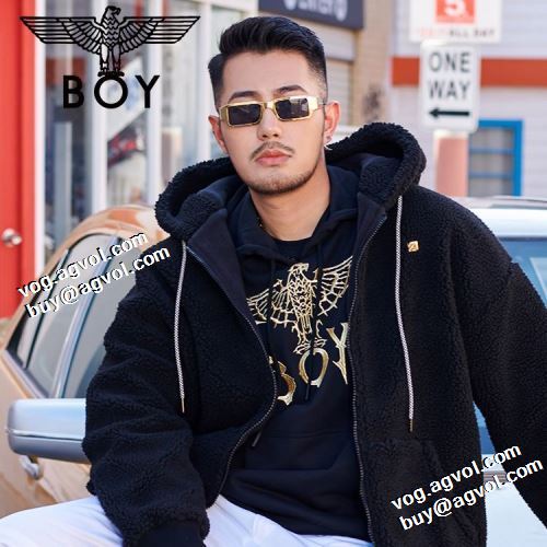ボーイロンドン BOY LONDON 人目を惹くデザイン 可愛い見た目 ジャケット 2色可選 ボーイロンドンコピー 2022早春 ロングコート