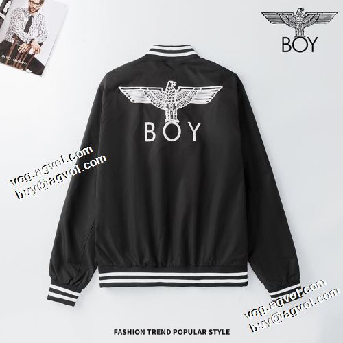 ボーイロンドン BOY LONDON  2022早春 ボーイロンドンコピーブランド 楽に着用出来る プリント柄 セレブ愛用の超人気商品 ジャケット こだわりのコート