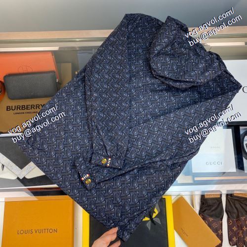  満足できるコート  バーバリー BURBERRY   絶大な人気を誇る   2021春夏  BURBERRYブランド コピー 