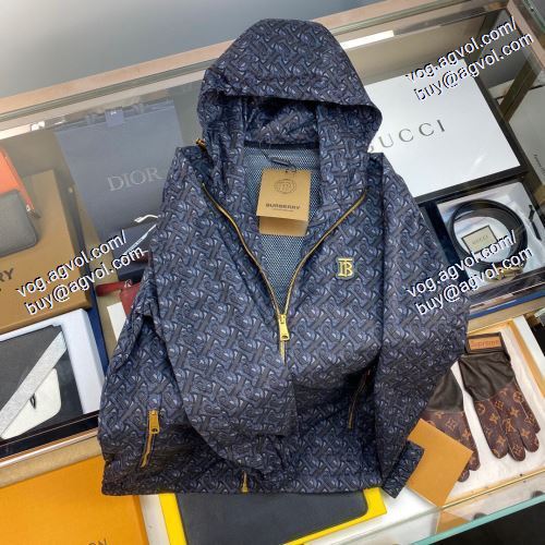  満足できるコート  バーバリー BURBERRY   絶大な人気を誇る   2021春夏  BURBERRYブランド コピー 
