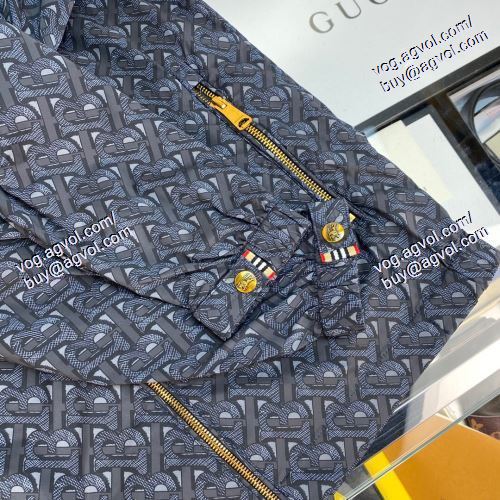  満足できるコート  バーバリー BURBERRY   絶大な人気を誇る   2021春夏  BURBERRYブランド コピー 