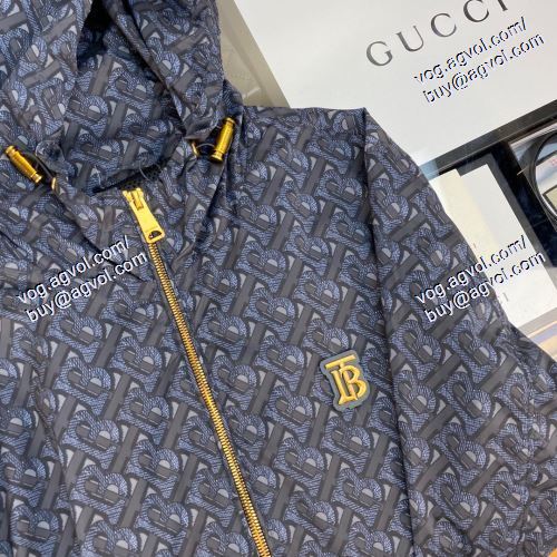  満足できるコート  バーバリー BURBERRY   絶大な人気を誇る   2021春夏  BURBERRYブランド コピー 