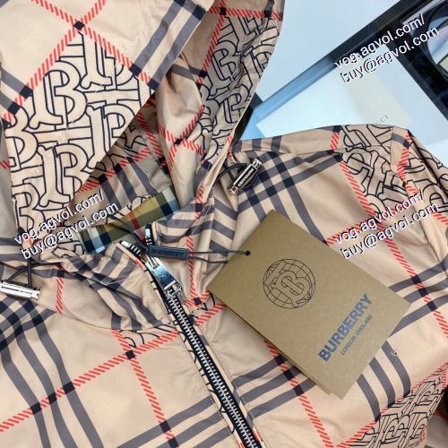  2021春夏   堪能できるコート  BURBERRYスーパーコピー   バーバリー BURBERRY   スタイルアップ効果