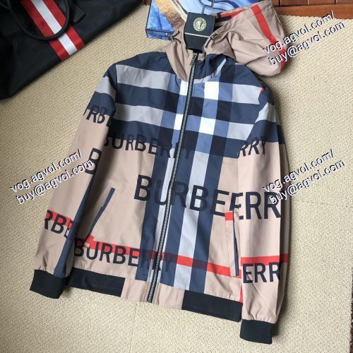  2021春夏  BURBERRYスーパーコピー    堪能できるコート   バーバリー BURBERRY    高級感を引き立てる