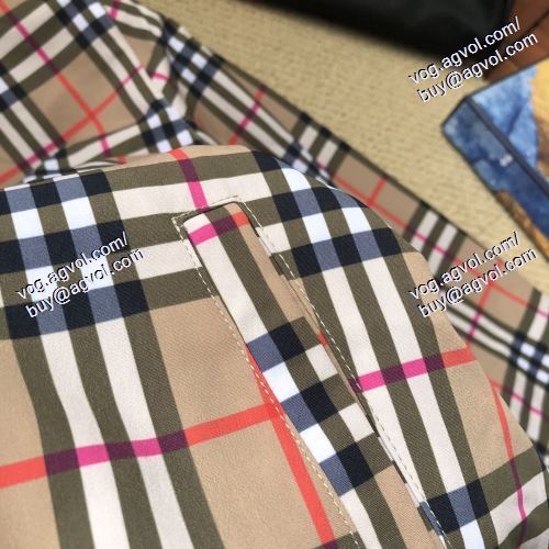  BURBERRYコピー    満足できるコート   高級感ある   バーバリー BURBERRY   2021春夏 