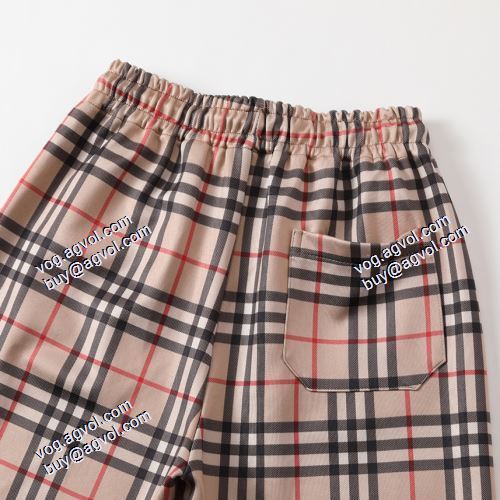 シルエットの美しいコート 今一番HOTな新品  2021秋冬 バーバリーBURBERRY セットアップ上下 おしゃれな装い バーバリーコピー ブランド 