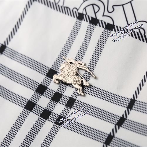 最安値に挑戦 2021秋冬 おしゃれな装い ブルゾン バーバリー BURBERRY 2色可選 しっかり暖かな感じ バーバリーブランド コピー