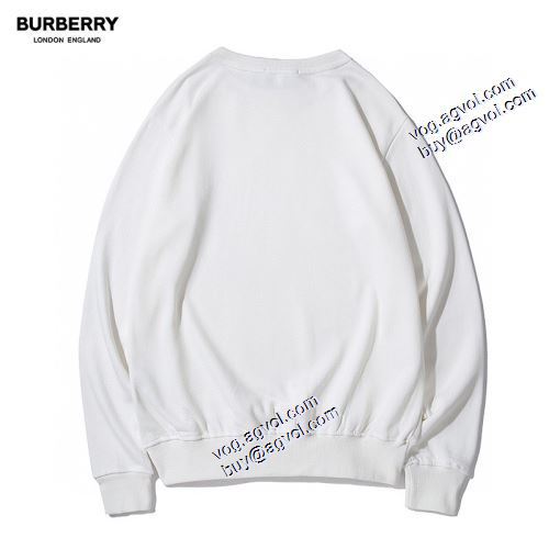 バーバリー偽物ブランド ロゴパーカー 2021秋冬 バーバリー BURBERRY 高級感ある プルオーバーパーカー 2色可選 秋の定番