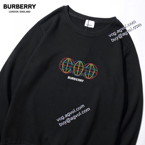 2021秋冬 バーバリー BURBERRY 程よい厚み 大絶賛の履き心地! プルオーバーパーカー 2色可選 バーバリーコピー ブランド
