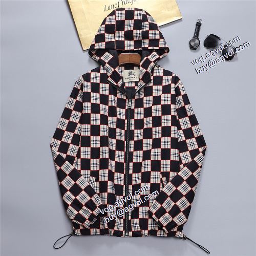 お洒落に魅せる 2021秋冬 バーバリースーパーコピー バーバリー BURBERRY 大花プリント ジャケット