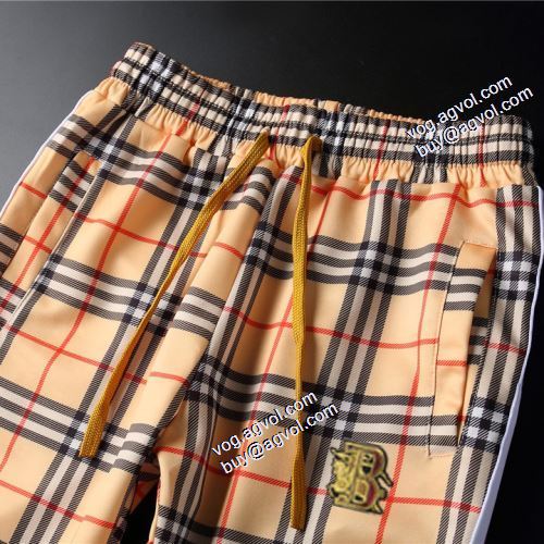 2021秋冬 バーバリー BURBERRY バーバリーコピーブランド セットアップ上下 大花プリント 高級感漂わせる