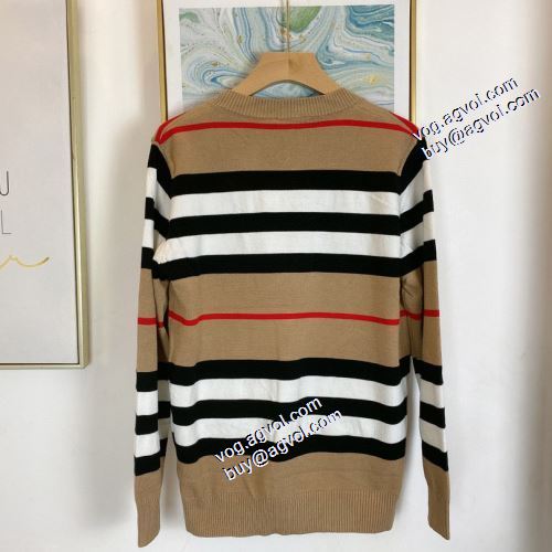 バーバリー偽物ブランド 大好評 2021秋冬 バーバリー BURBERRY セーター 優美なファー使い