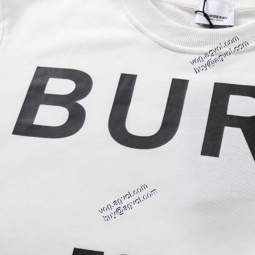 2021秋冬 プルオーバーパーカー 大花プリント 幅広いジャンル 2色可選 バーバリー BURBERRY 存在感のある バーバリースーパーコピー