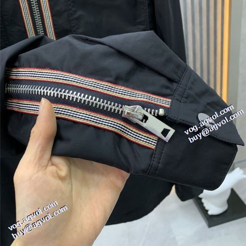 2021秋冬 立体的な衿元 バーバリー BURBERRY バーバリーコピー お洒落に魅せる ブランド 適度な厚み シンプルなデザイン