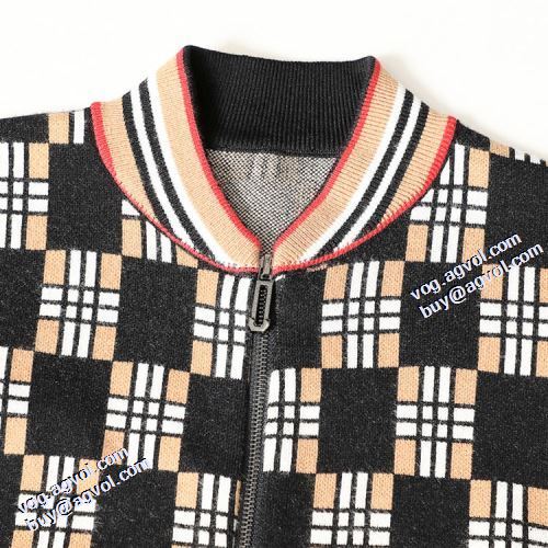バーバリー偽物ブランド 2021秋冬 袖ライン バーバリー BURBERRY デザイン性の高い ブルゾン オリジナルプリント ニットコート