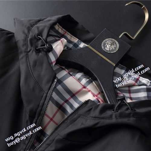 コート 2021秋冬 堪能できるコート バーバリー BURBERRY 存在感のある バーバリーブランドスーパーコピー 防寒機能ある プリント柄