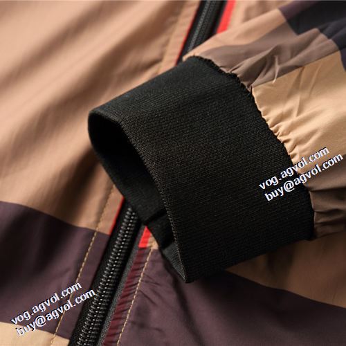 ブルゾン 2021秋冬 バーバリー BURBERRY 人気 ランキング 程よい厚み バーバリーブランド 偽物 通販 チェック柄 堪能できるコート