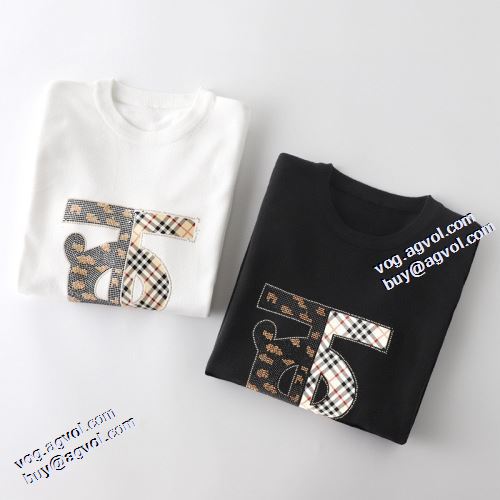 セーター 2021秋冬 数に限りがある バーバリーコピーブランド 2色可選 大好評 バーバリー BURBERRY 大花プリント 風合いの出る