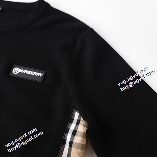 落ち着いた感覚 2021秋冬 バーバリー BURBERRY 2色可選 バーバリー偽物ブランド スタイリッシュ 袖ライン セーター ロゴパーカー