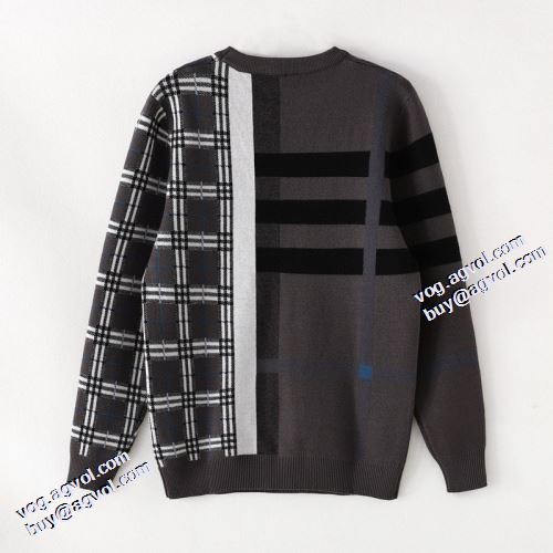 2色可選 2021秋冬 バーバリーブランドスーパーコピー バーバリー BURBERRY 長く愛用できる ニットウェア 程よい厚み おしゃれさ抜群パーカ