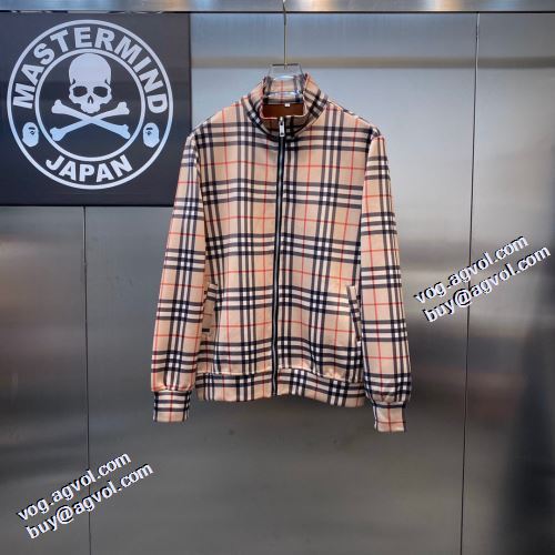 バーバリー BURBERRY 争奪戦必至 バーバリーブランドコピー 2021秋冬 おしゃれさ抜群パーカ 秋の定番 セットアップ上下
