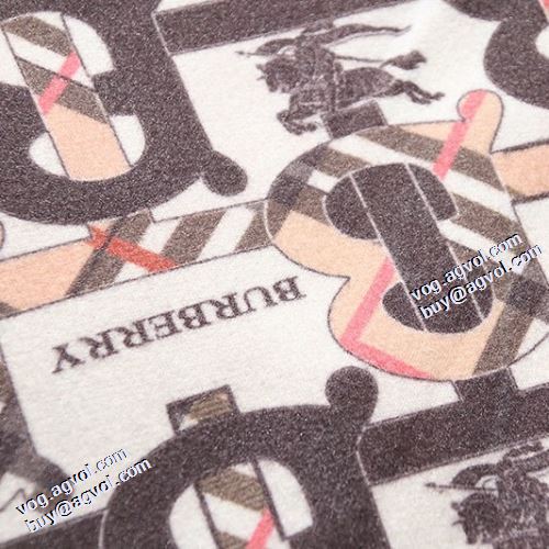 セーター ベスト 2021秋冬 バーバリー BURBERRY 今一番HOTな新品 バーバリーブランド おしゃれな装い コピー プリント柄