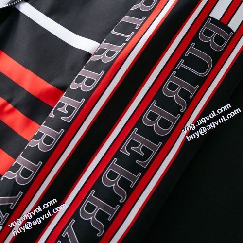 満足できるコート ブルゾン 2021秋冬 シックスタイルに活躍 高級感漂わせる バーバリー BURBERRY バーバリーコピー ブランド 袖ライン