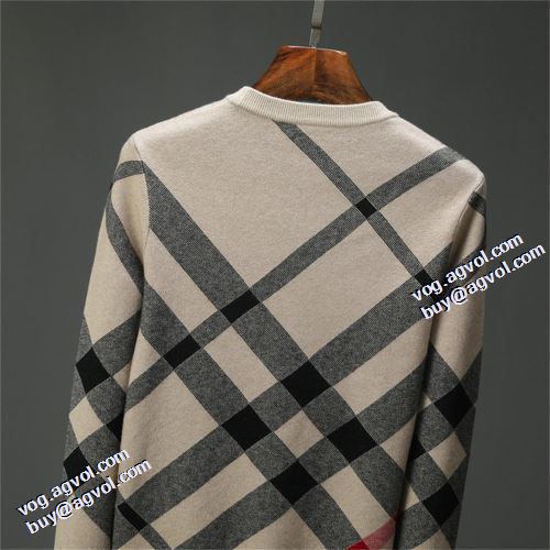 バーバリーブランドコピー 2021秋冬 バーバリー BURBERRY 定番のアイテム 2色可選 セーター 風合いの出る オリジナルプリント