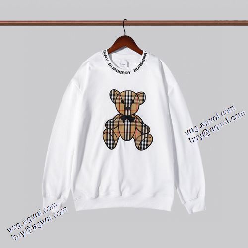 バーバリーブランドスーパーコピー 優美なお出かけスタイル バーバリー BURBERRY プルオーバーパーカー 2021秋冬 おしゃれさ抜群パーカ プリントパーカ 2色可選