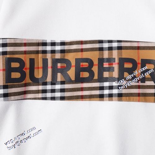 2021秋冬 バーバリー BURBERRY ロゴパーカー 魅力ファッション バーバリーブランド コピー 英字 プルオーバーパーカー 2色可選 スタイリッシュ