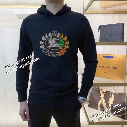 バーバリーブランド 偽物 通販 大人気アイテム！入手困難 パーカー 2022新作 バーバリー BURBERRY 幅広いジャンル 2色可選 オシャレロゴパーカー 