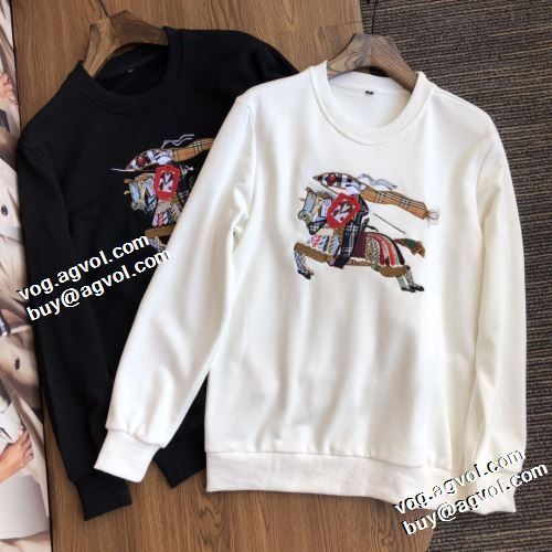 一番人気の新作はこれ 2色可選 プルオーバーパーカー 2022新作 バーバリー BURBERRY バーバリーブランド コピー 幅広いジャンル リブ付
